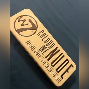 Brand new eyeshadow pallet